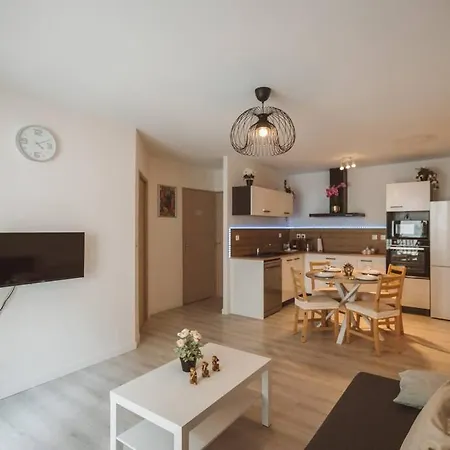 Ferienwohnung Le Cocon Manceau Le Mans Exterior foto